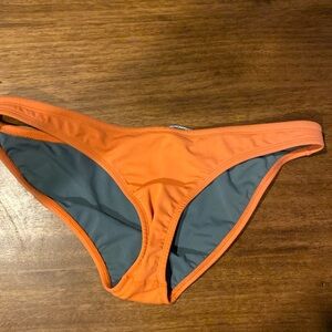 Jolyn bottoms with ties, size XL